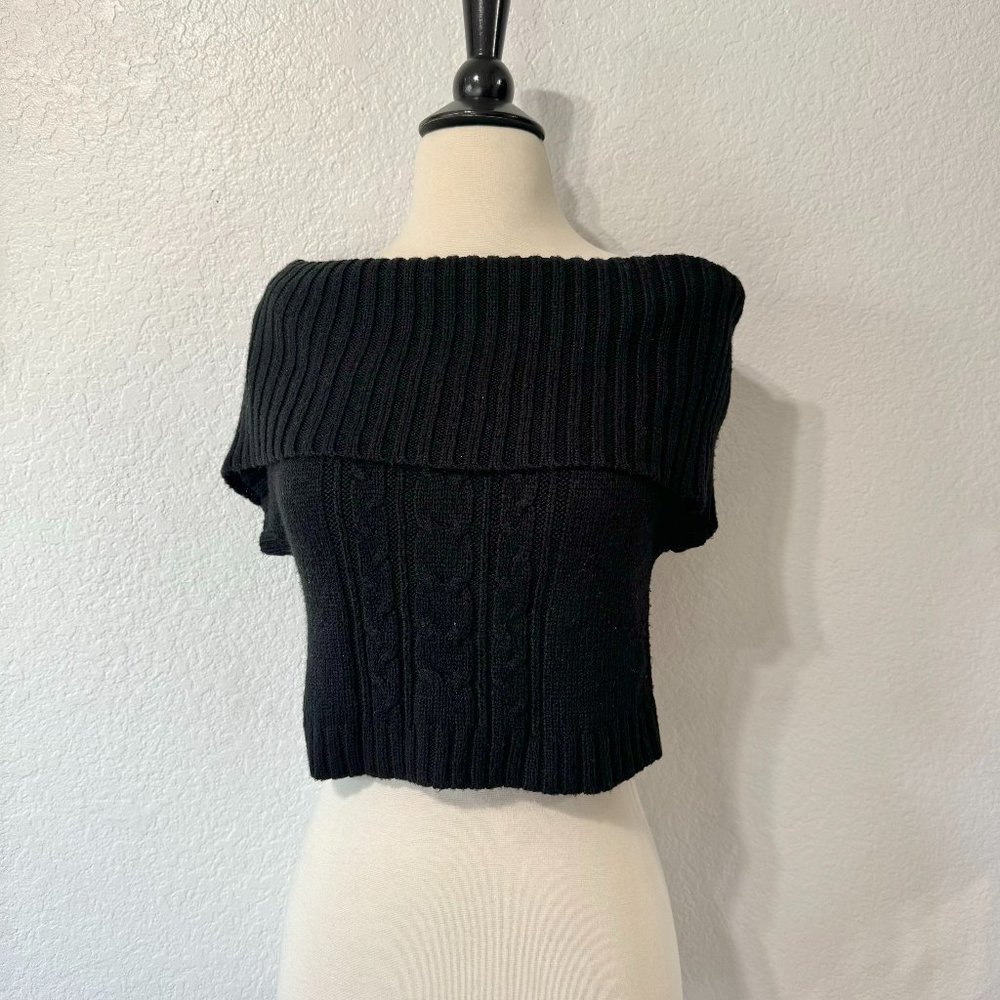 Vintage Pout Black Cable knit Crop Top